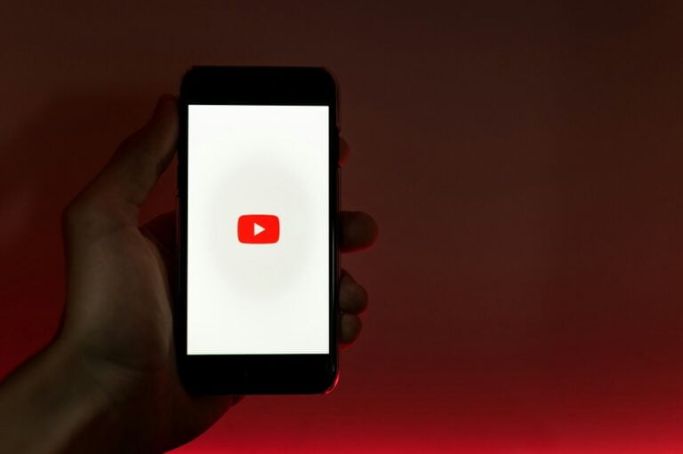 Best Time to Upload on YouTube in Sri Lanka